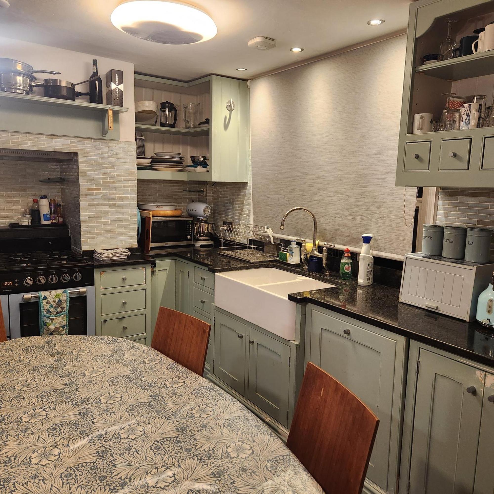 Great Self-contained Flat